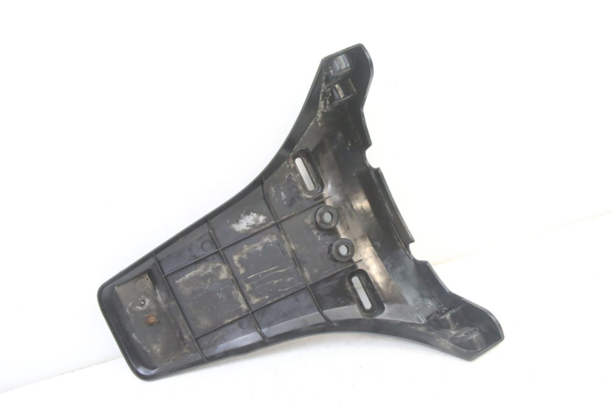 photo de PARAFANGO POSTERIORE SYM FIDDLE 3 III 125 (2014 - 2020) - Primo piano tecnico