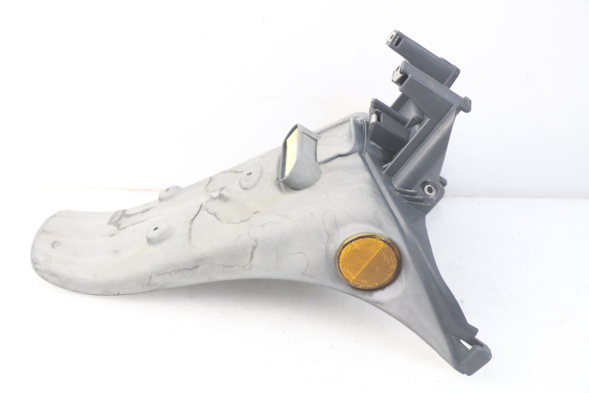 photo de PARAFANGO POSTERIORE PIAGGIO FLY 2T 50 (2004 - 2017) - Primo piano tecnico