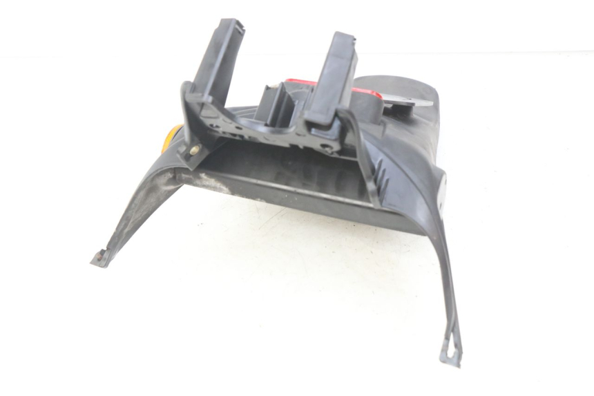 photo de PARAFANGO POSTERIORE PIAGGIO FLY 2T 50 (2004 - 2017) - Zoom sullo stato d'uso