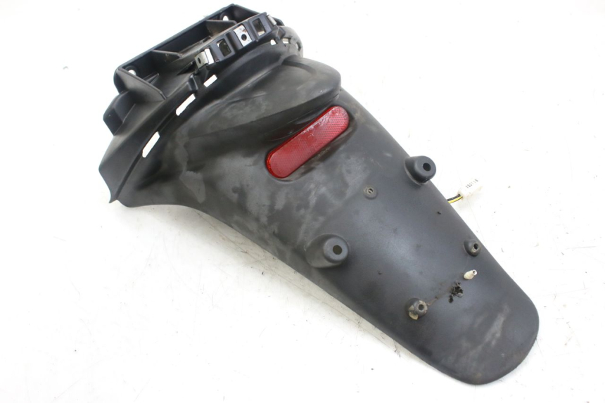 photo de PARAFANGO POSTERIORE PIAGGIO FLY 4T 50 (2013 - 2017) - Primo piano tecnico