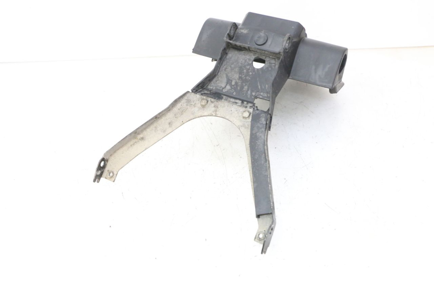 photo de PARAFANGO POSTERIORE YAMAHA FZ6 FAZER S2 600 (2007 - 2011) - Altra angolazione