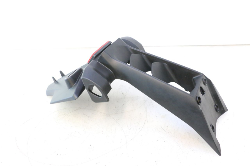 photo de PARAFANGO POSTERIORE YAMAHA FZ8 800 (2010 - 2016) - Vista d'insieme del prodotto