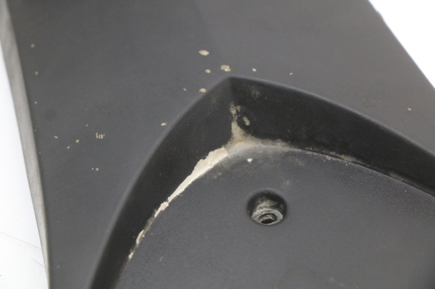 photo de PARAFANGO POSTERIORE TNT MOTOR GRIDO 2T 50 (2010 - 2019) - Stato della superficie e materiale