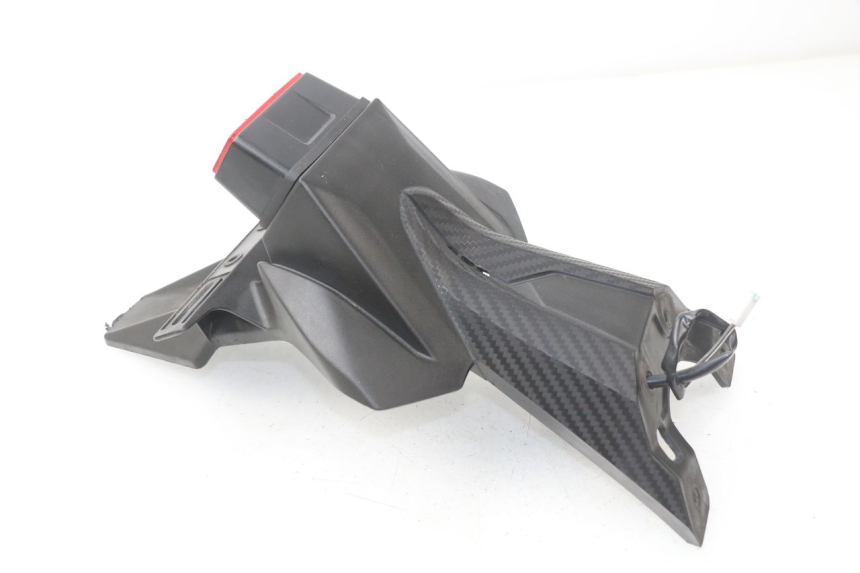 photo de Parafango posteriore SUZUKI GSX-R GSXR 750 (2011 - 2016) - Zoom sullo stato d'uso