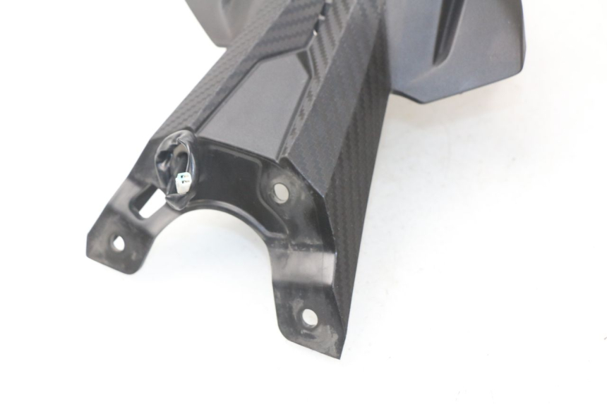 photo de Parafango posteriore SUZUKI GSX-R GSXR 750 (2011 - 2016) - Altra angolazione