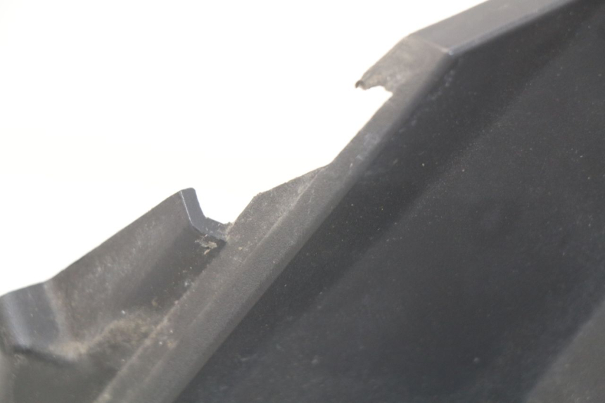 photo de Parafango posteriore SYM GTS EFI ABS 125 (2012 - 2016) - Dettagli dei punti di fissaggio