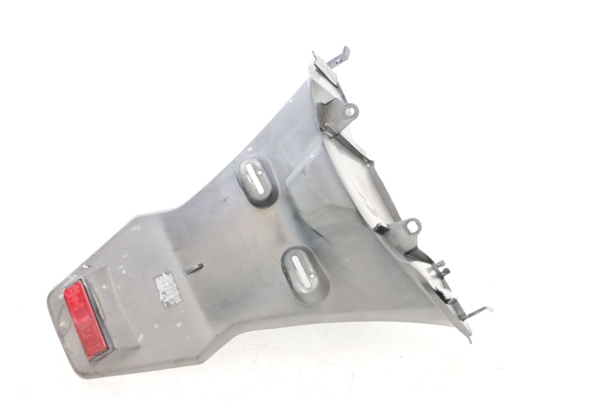 photo de PARAFANGO POSTERIORE SYM GTS EVO 125 (2009 - 2013) - Zoom sullo stato d'uso