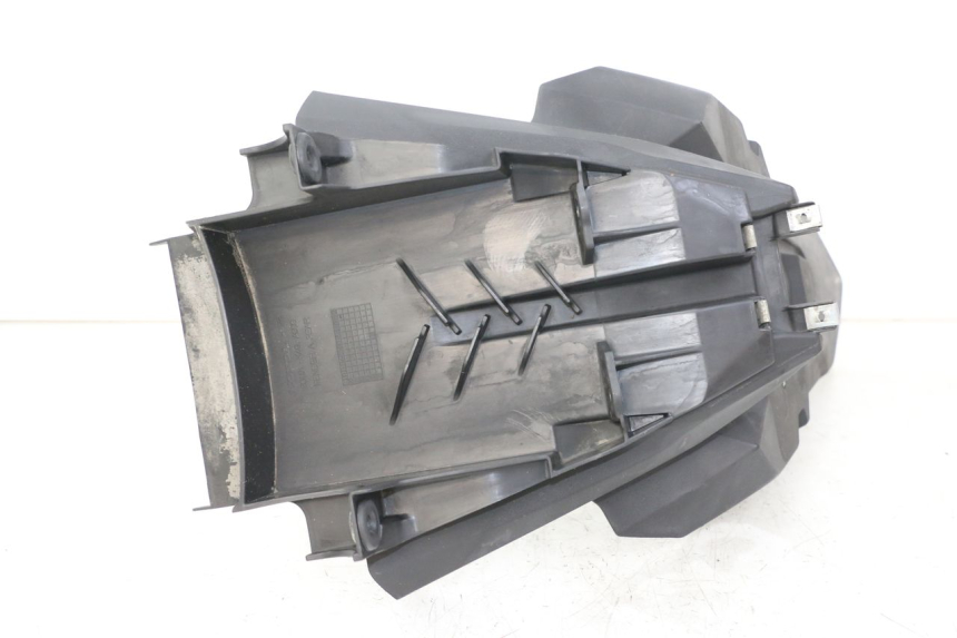 photo de PARAFANGO POSTERIORE HONDA FORZA 125 (2021 - 2025) - Zoom sullo stato d'uso