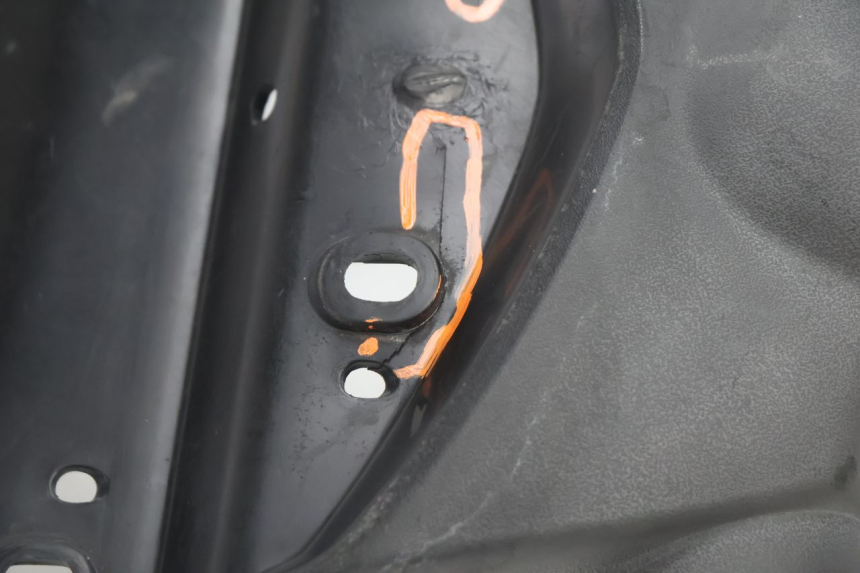 photo de PARAFANGO POSTERIORE PEUGEOT KISBEE 4T 50 (2018 - 2022) - Vista d'insieme del prodotto
