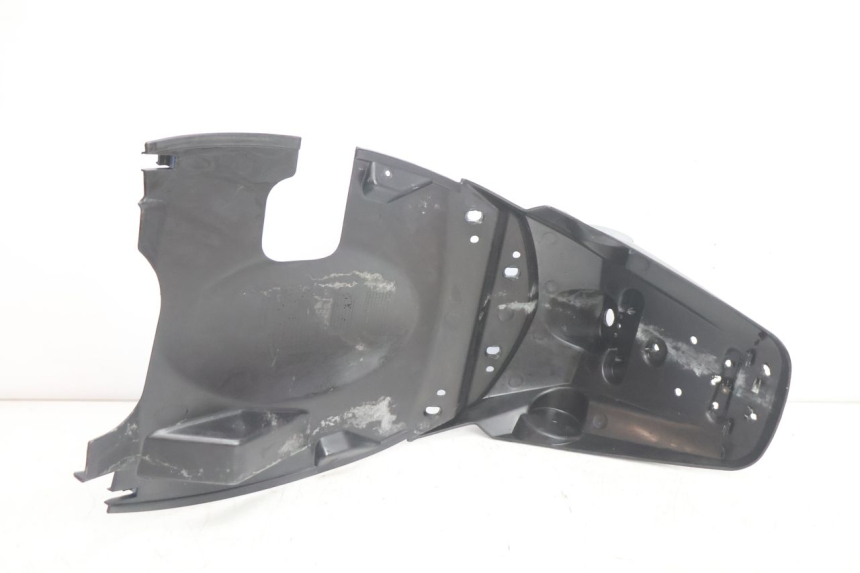 photo de PARAFANGO POSTERIORE PEUGEOT KISBEE 4T 50 (2018 - 2022) - Altra vista dell'articolo