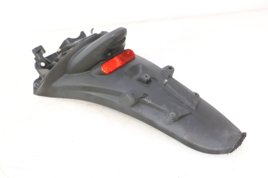 photo de PARAFANGO POSTERIORE PIAGGIO LIBERTY IGET 4T 50 (2015 - 2020) - Altra vista dell'articolo