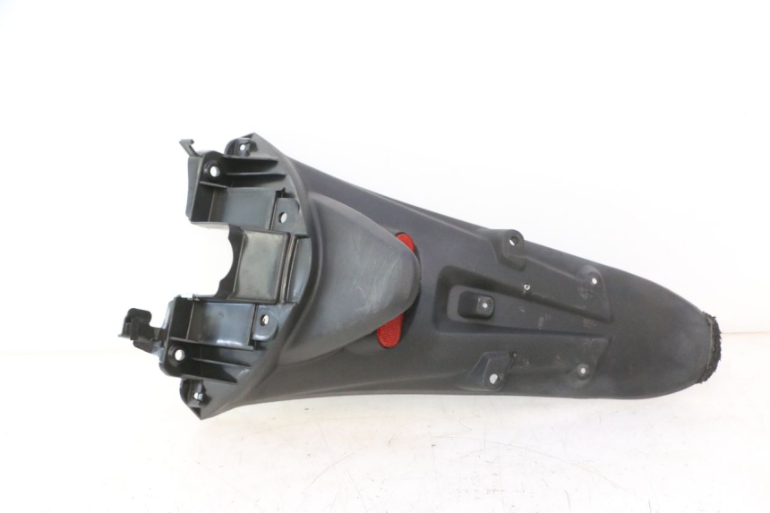 photo de PARAFANGO POSTERIORE PIAGGIO LIBERTY IGET 4T 50 (2015 - 2020) - Zoom sullo stato d'uso