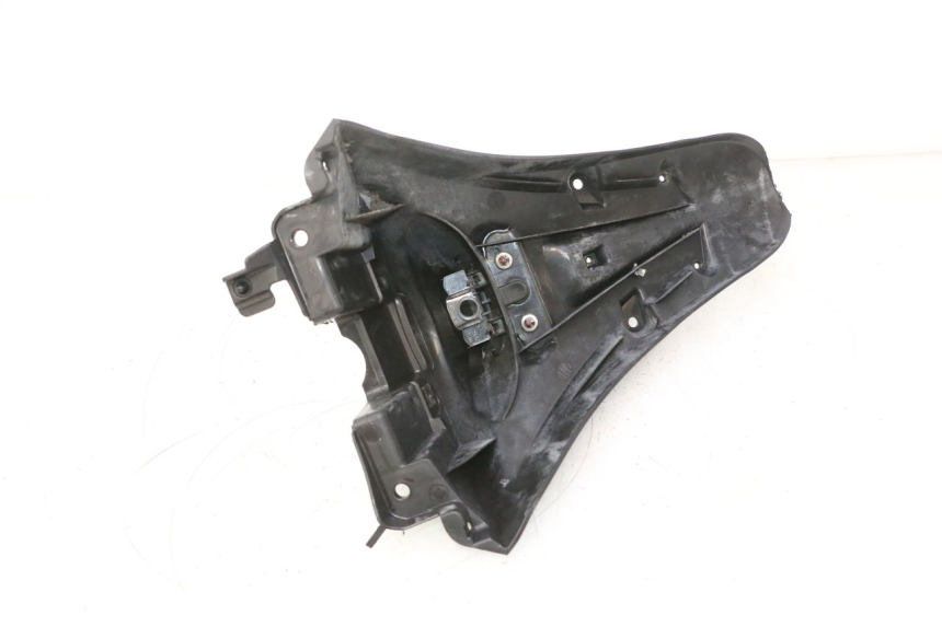 photo de PARAFANGO POSTERIORE PIAGGIO LIBERTY IGET 4T 50 (2015 - 2020) - Altra angolazione