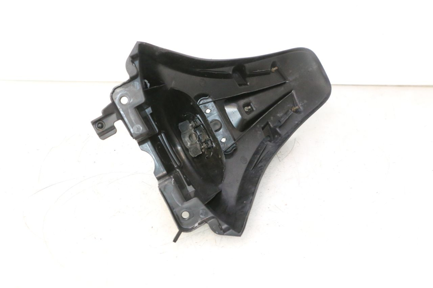 photo de PARAFANGO POSTERIORE PIAGGIO LIBERTY IGET 4T 50 (2021 - 2025) - Altra vista dell'articolo