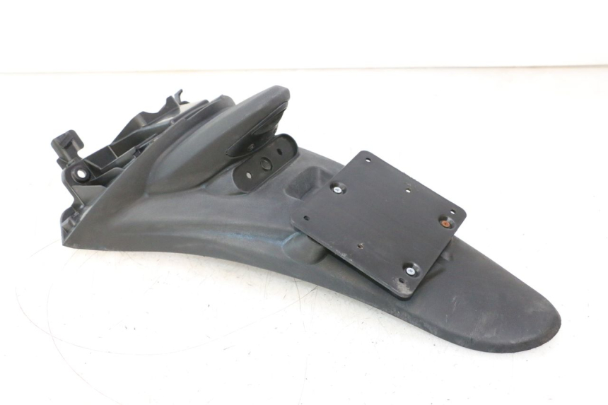 photo de PARAFANGO POSTERIORE PIAGGIO LIBERTY IGET 4T 50 (2021 - 2025) - Zoom sullo stato d'uso