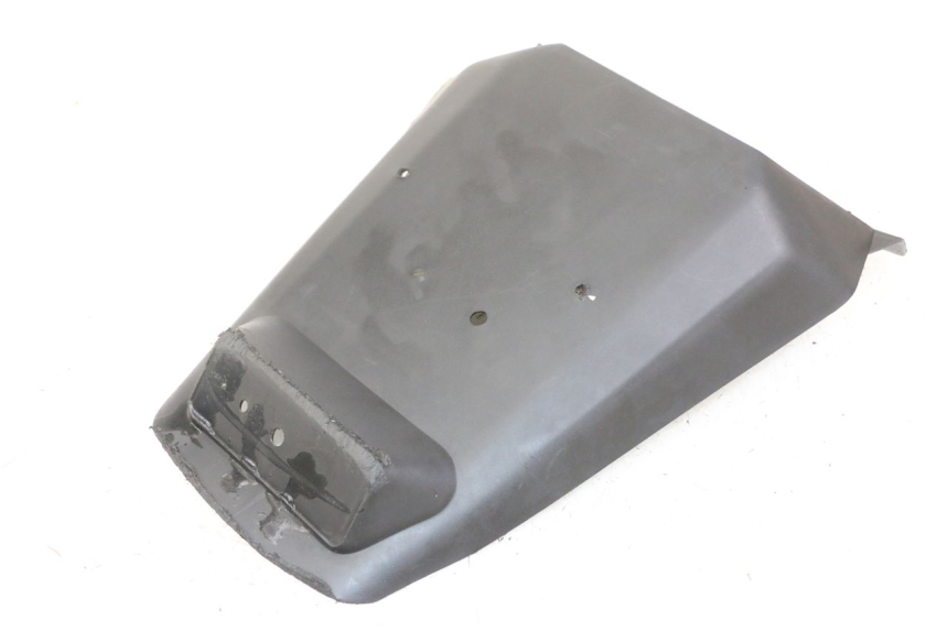 photo de PARAFANGO POSTERIORE MBK BOOSTER SPIRIT NAKED 50 (2004 - 2017) - Dettagli dei punti di fissaggio