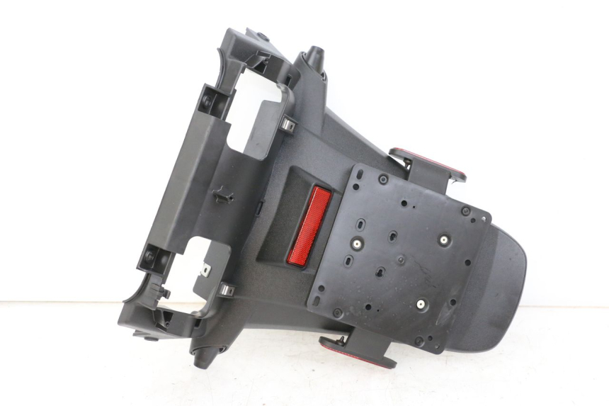 photo de PARAFANGO POSTERIORE PIAGGIO MP3 HPE 350 (2018 - 2020) - Altra angolazione