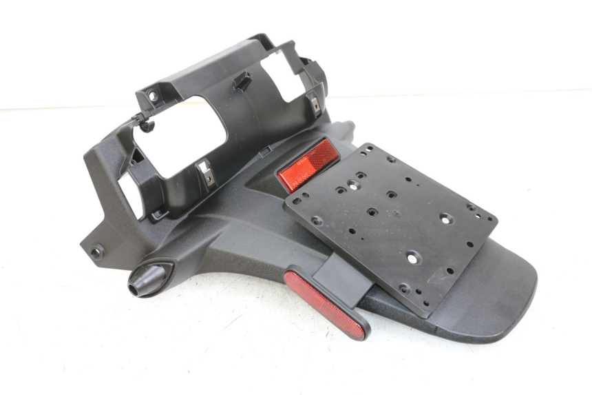 photo de PARAFANGO POSTERIORE PIAGGIO MP3 HPE 350 (2018 - 2020) - Vista d'insieme del prodotto