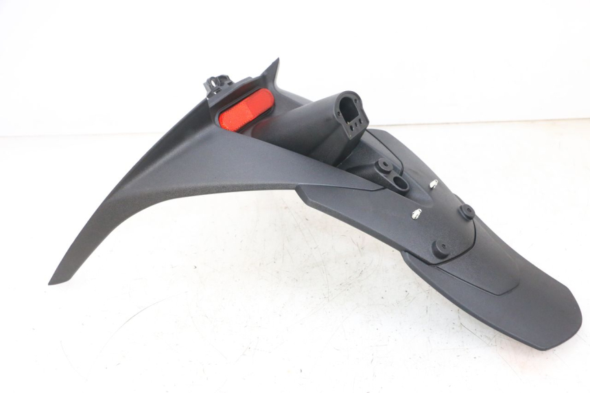 photo de PARAFANGO POSTERIORE PIAGGIO MP3 HPE 300 (2019 - 2026) - Ricambio usato controllato