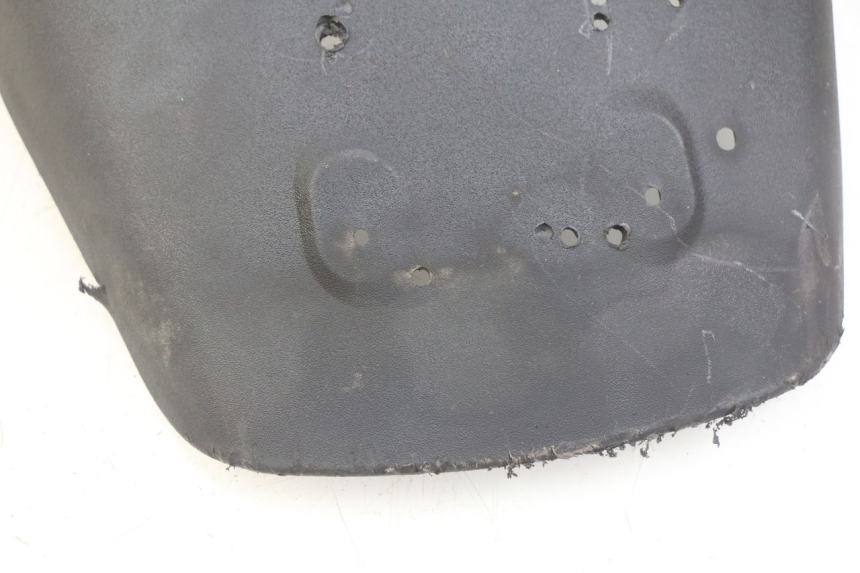 photo de PARAFANGO POSTERIORE PIAGGIO MP3 125 (2006 - 2014) - Dettaglio del componente