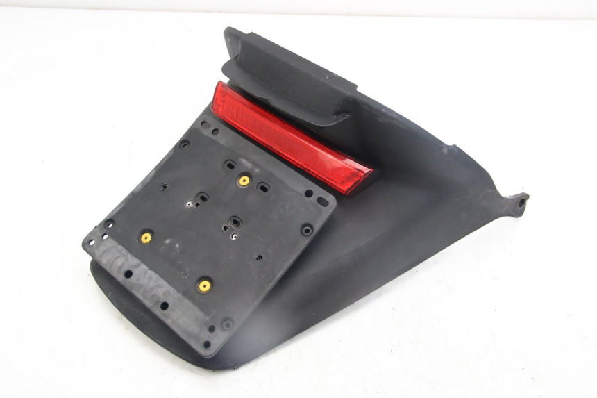 photo de PARAFANGO POSTERIORE PIAGGIO MP3 125 (2006 - 2014) - Vista principale