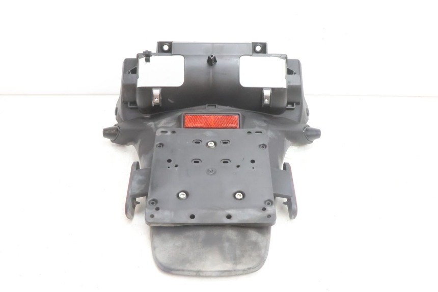 photo de PARAFANGO POSTERIORE PIAGGIO MP3 500 (2016 - 2018) - Zoom sullo stato d'uso