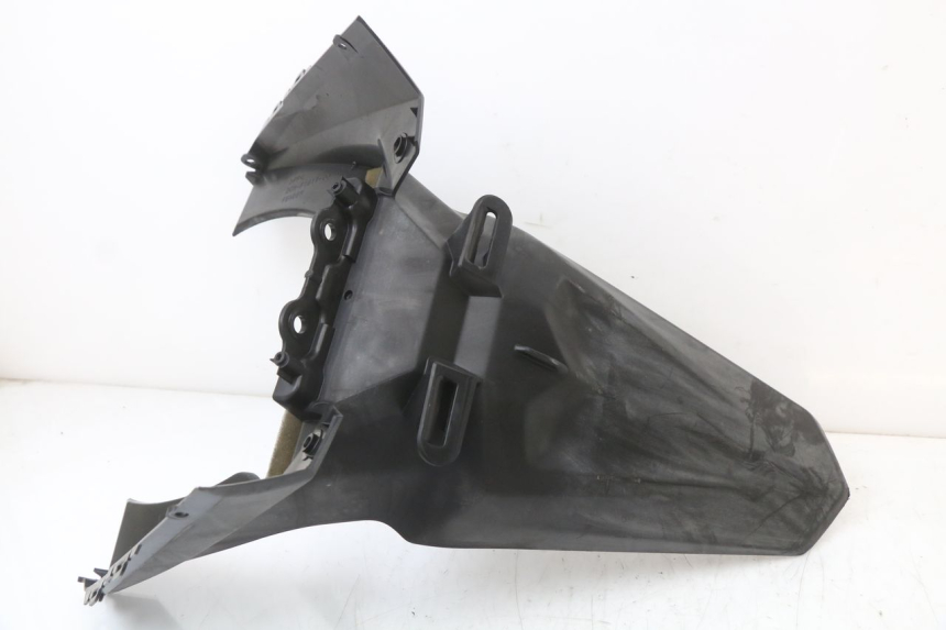 photo de PARAFANGO POSTERIORE MBK MW TRYPTIK 125 (2014 - 2016) - Vista principale