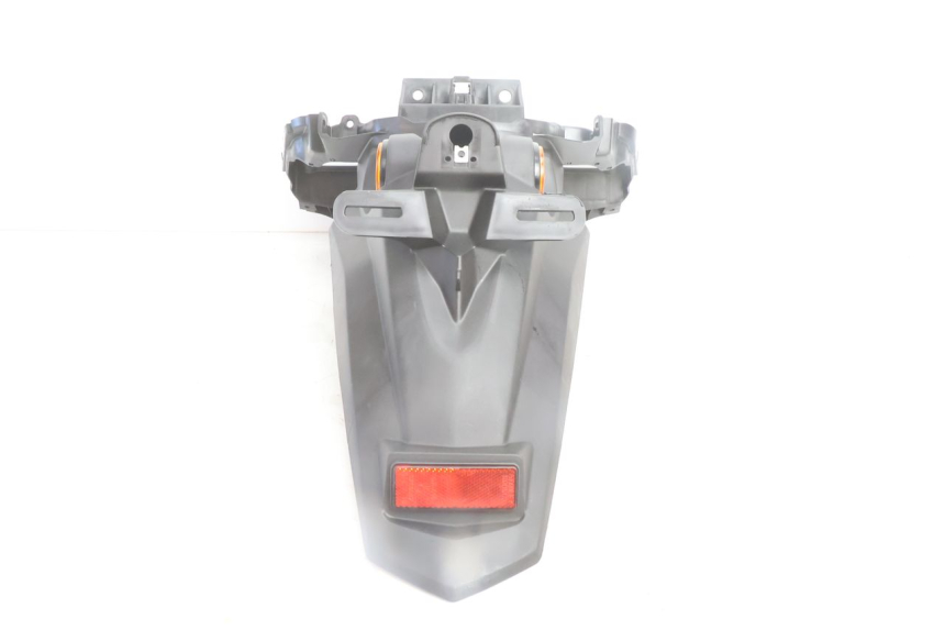 photo de PARAFANGO POSTERIORE YAMAHA N-MAX NMAX 125 (2021 - 2024) - Zoom sullo stato d'uso