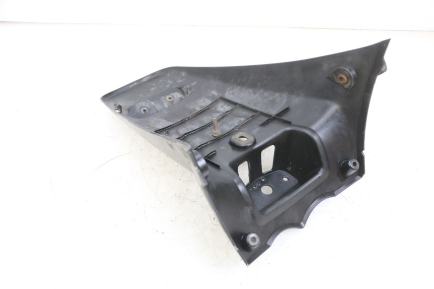 photo de Parafango posteriore YAMAHA NEOS NEO'S 4T 50 (2008 - 2016) - Primo piano tecnico