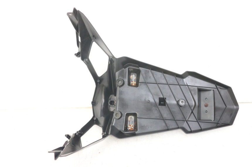 photo de PARAFANGO POSTERIORE SYM ORBIT III 3 4T 50 (2018 - 2021) - Altra angolazione