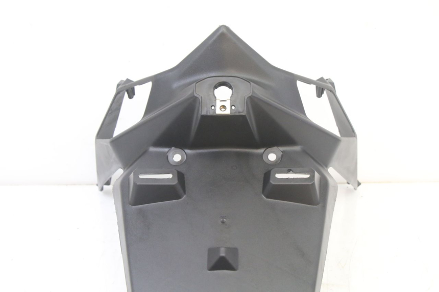 photo de PARAFANGO POSTERIORE SYM ORBIT III 3 4T 50 (2021 - 2025) - Altra angolazione