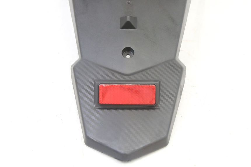 photo de PARAFANGO POSTERIORE SYM ORBIT III 3 4T 50 (2021 - 2025) - Primo piano tecnico