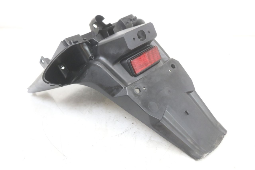 photo de PARAFANGO POSTERIORE HONDA PCX (JF28) 125 (2009 - 2011) - Zoom sullo stato d'uso