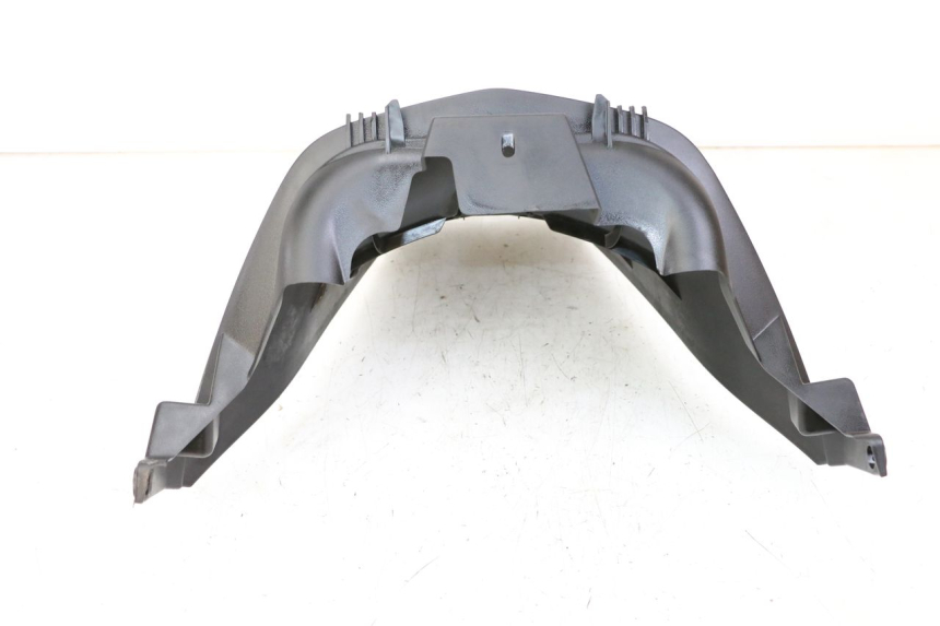 photo de PARAFANGO POSTERIORE PEUGEOT CITYSTAR 50 (2013 - 2017) - Zoom sullo stato d'uso