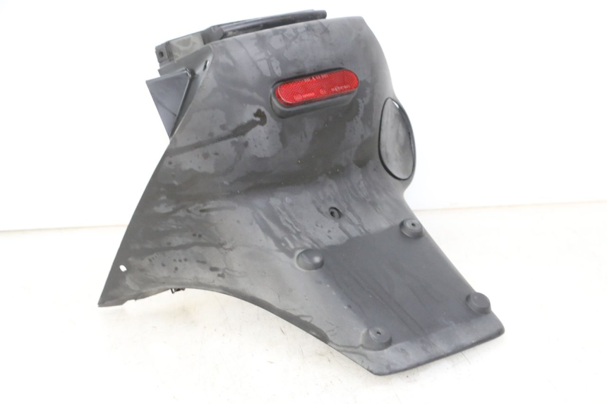 photo de PARAFANGO POSTERIORE PEUGEOT ELYSTAR 50 (2002 - 2014) - Dettagli dei punti di fissaggio