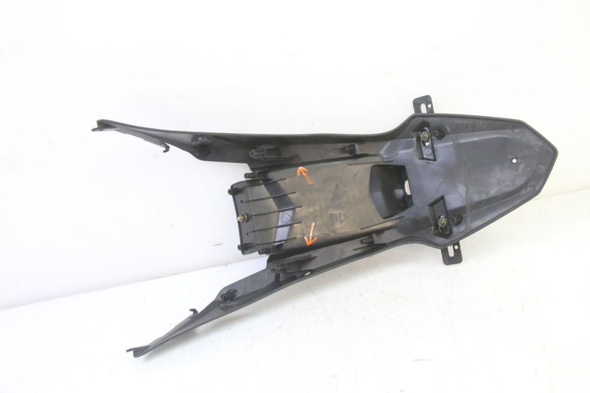 photo de PARAFANGO POSTERIORE MAG POWER R-STREET 50 (2016 - 2025) - Primo piano tecnico