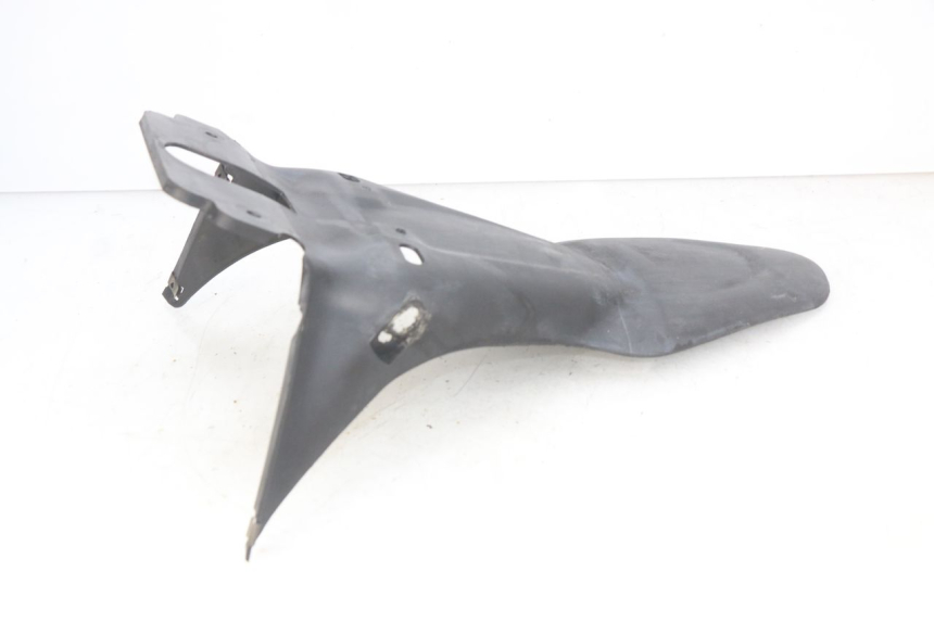 photo de PARAFANGO POSTERIORE KEEWAY RY6 2T 50 (2011 - 2019) - Altra angolazione