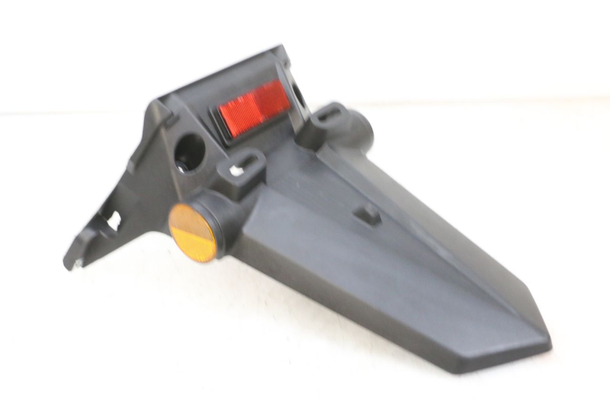 photo de PARAFANGO POSTERIORE JM MOTORS SANTANA EVO 50 (2024 - 2026) - Dettagli dei punti di fissaggio