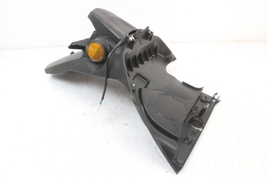 photo de PARAFANGO POSTERIORE JM MOTORS SANTANA 50 (2014 - 2023) - Primo piano tecnico