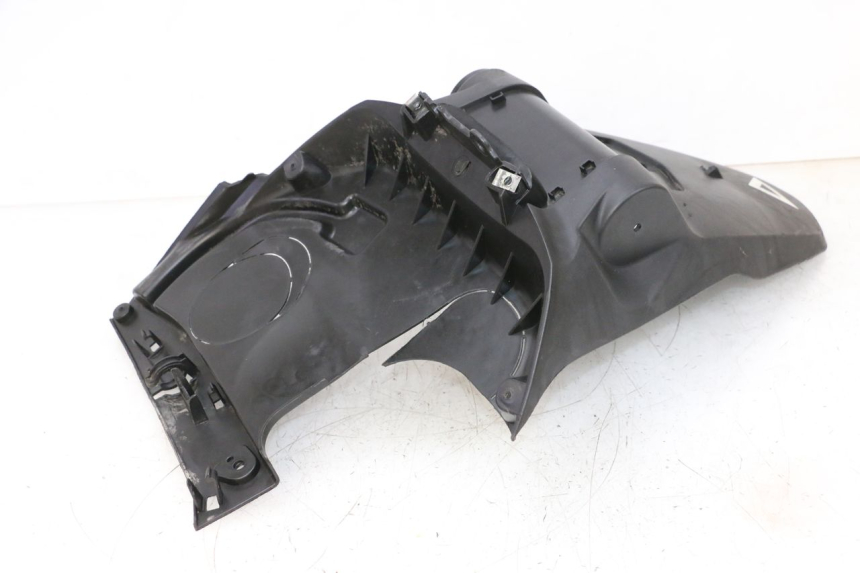 photo de PARAFANGO POSTERIORE JM MOTORS SANTANA 50 (2014 - 2023) - Primo piano tecnico