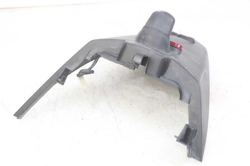 photo de PARAFANGO POSTERIORE PEUGEOT SATELIS 125 (2006 - 2009) - Zoom sullo stato d'uso