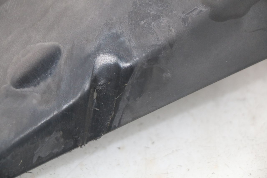 photo de PARAFANGO POSTERIORE HONDA SCV LEAD 100 (2003 - 2007) - Dettaglio del componente