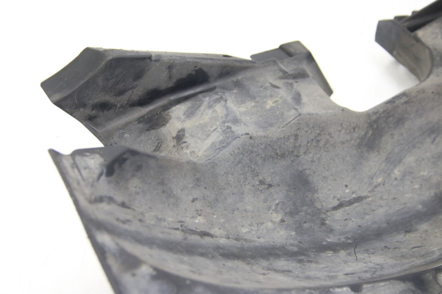 photo de PARAFANGO POSTERIORE SUZUKI SIXTEEN 125 (2008 - 2010) - Vista d'insieme del prodotto