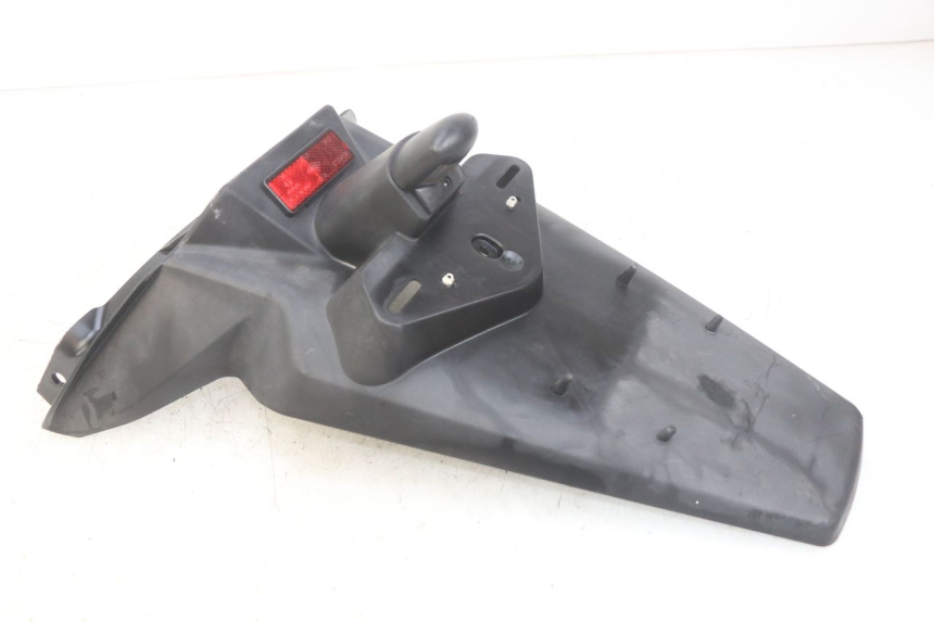 photo de PARAFANGO POSTERIORE MBK SKYCRUISER 125 (2010 - 2013) - Altra angolazione