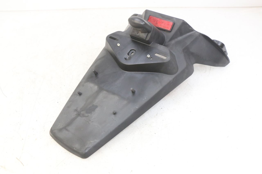 photo de PARAFANGO POSTERIORE MBK SKYCRUISER 125 (2010 - 2013) - Primo piano tecnico