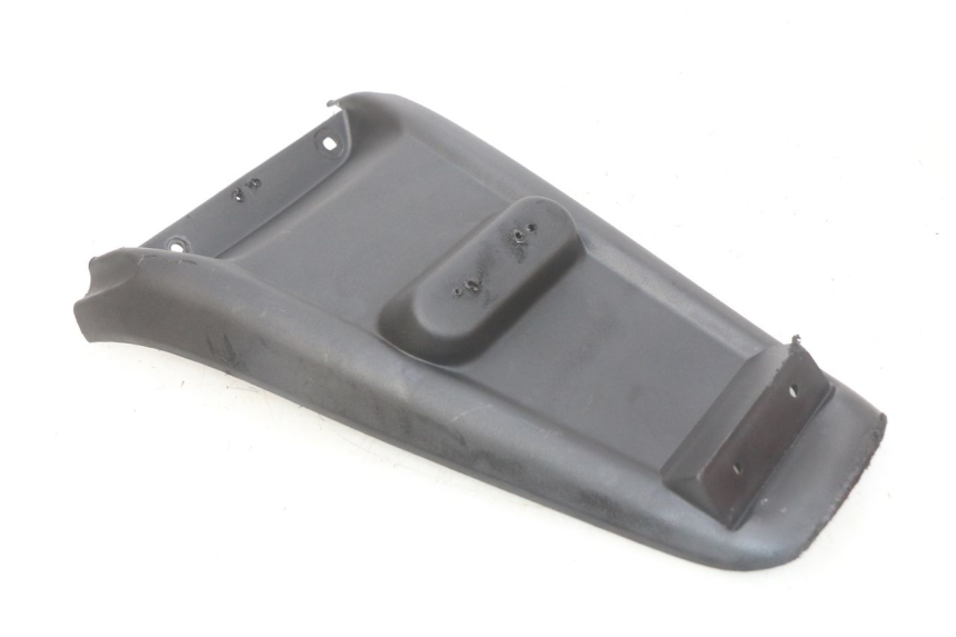 photo de PARAFANGO POSTERIORE YAMAHA SLIDER NAKED 50 (2004 - 2018) - Primo piano tecnico