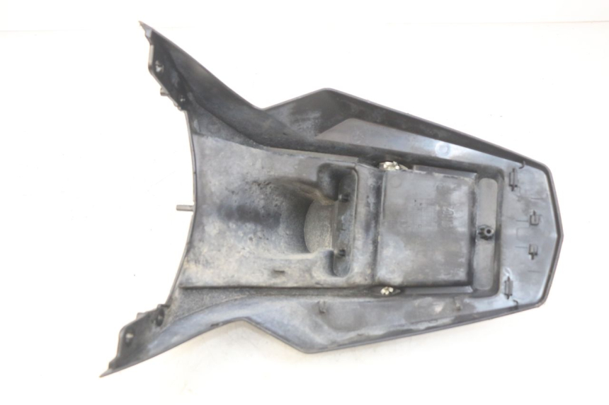 photo de PARAFANGO POSTERIORE PEUGEOT SPEEDFIGHT 3 AIR 50 (2009 - 2015) - Dettaglio del componente