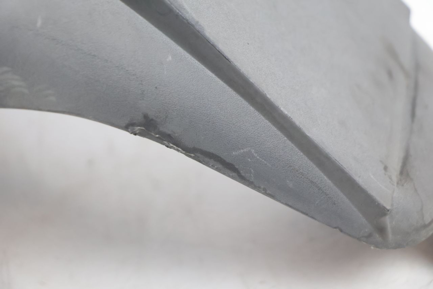 photo de PARAFANGO POSTERIORE PEUGEOT SPEEDFIGHT LC 50 (1996 - 2002) - Zoom sullo stato d'uso