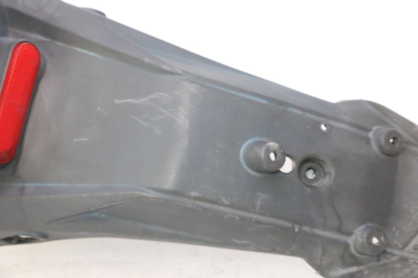 photo de PARAFANGO POSTERIORE APRILIA SR 2T 50 (2012 - 2017) - Dettaglio del componente