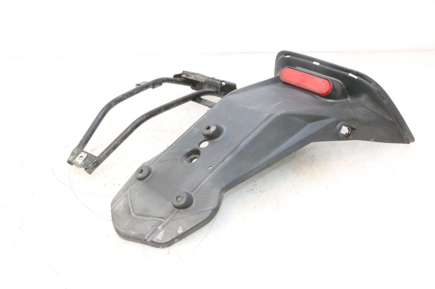 photo de PARAFANGO POSTERIORE APRILIA SR 2T 50 (2012 - 2017) - Stato della superficie e materiale